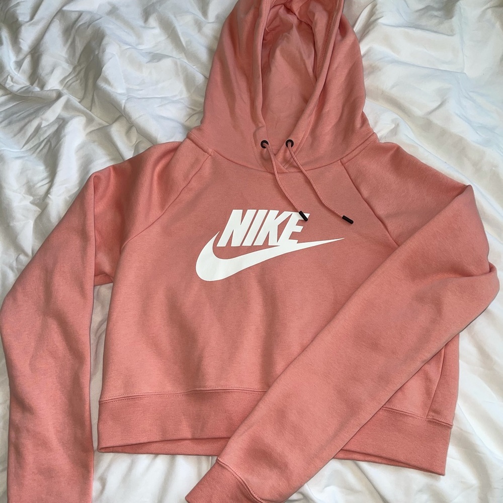 Small Women’s Nike Cropped Hoodie
